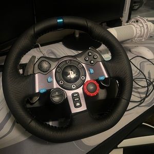 Selling Logitech G29 wheel, pedals and shifter for 200$ obo